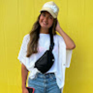 Meet your Posher, Lexie